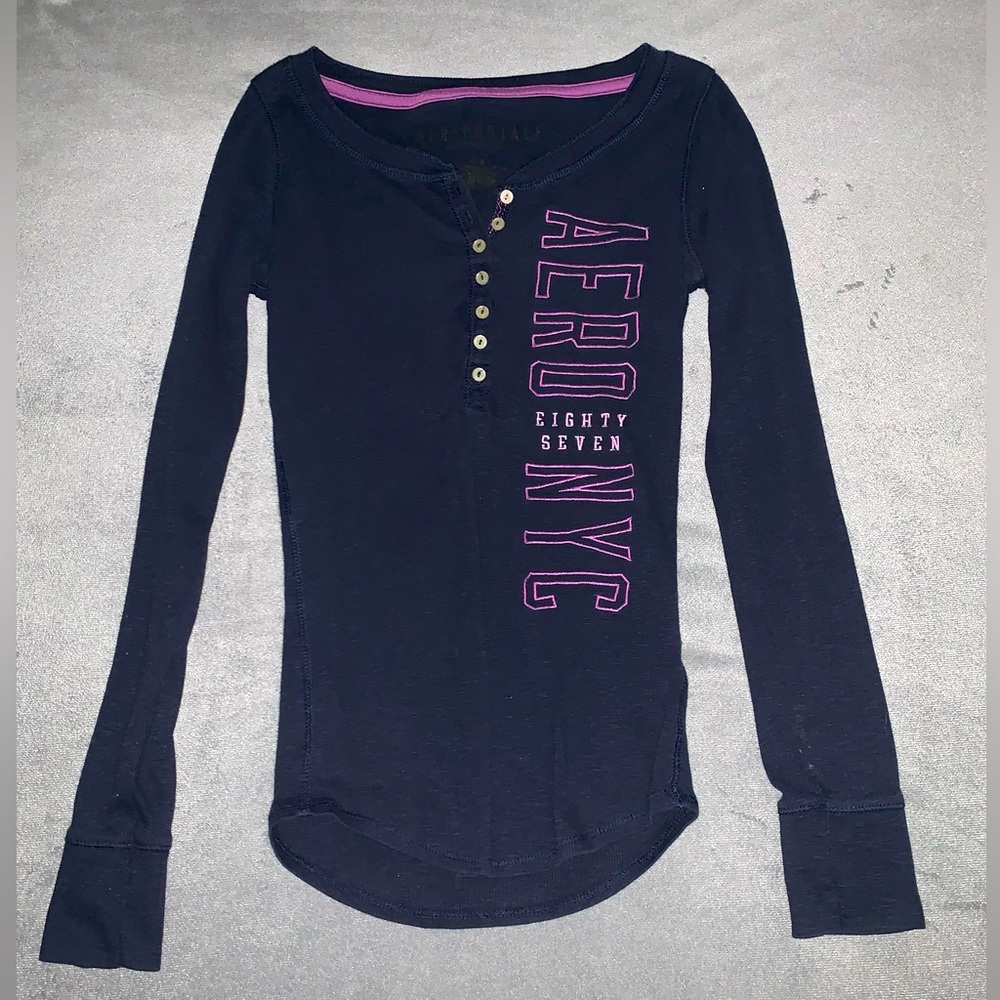 Aeropostale navy blue and purple long sleeve button down size m